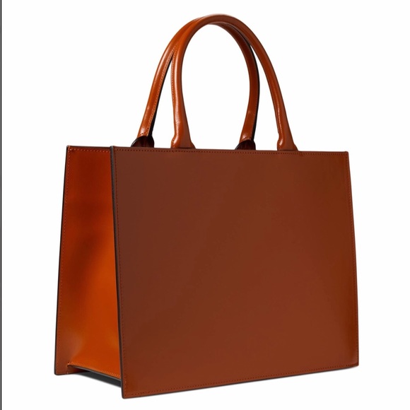 BNWT VALENTINO  VICTORIA LAVORO TOTE - Picture 2 of 16
